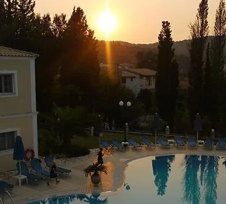 San George Sidari Hotel מלון